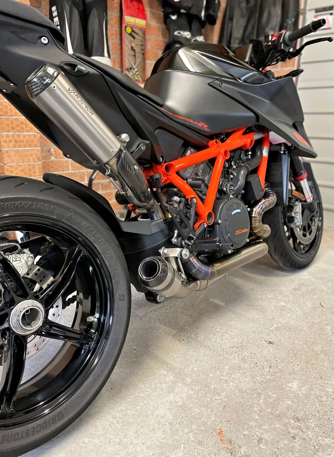 Vandemon KTM Superduke 1290/1390R/RR Twin Shot Titanium Exhaust System KTM129SDTIEXHPB VA-63