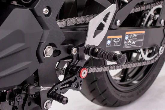 GILLES TOOLING FXR Rearset - Black Ninja 400 2018-2024 FXR-K06-B
