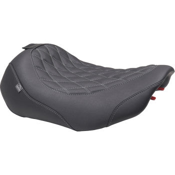 MUSTANG Wide Tripper™ Seat - Solo - Dark Brown/Gun Metal Stitching - FLT/FLH '23-'25 89503GM