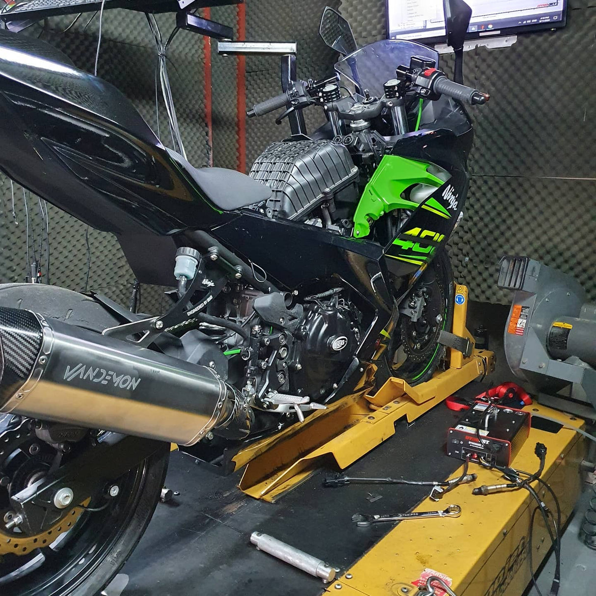 Vandemon Kawasaki Z400, Ninja 400, Ninja 500, Z500 Vandemon Titanium Exhaust System 2006-2026 KAWANJA400TIEXHA VA-75