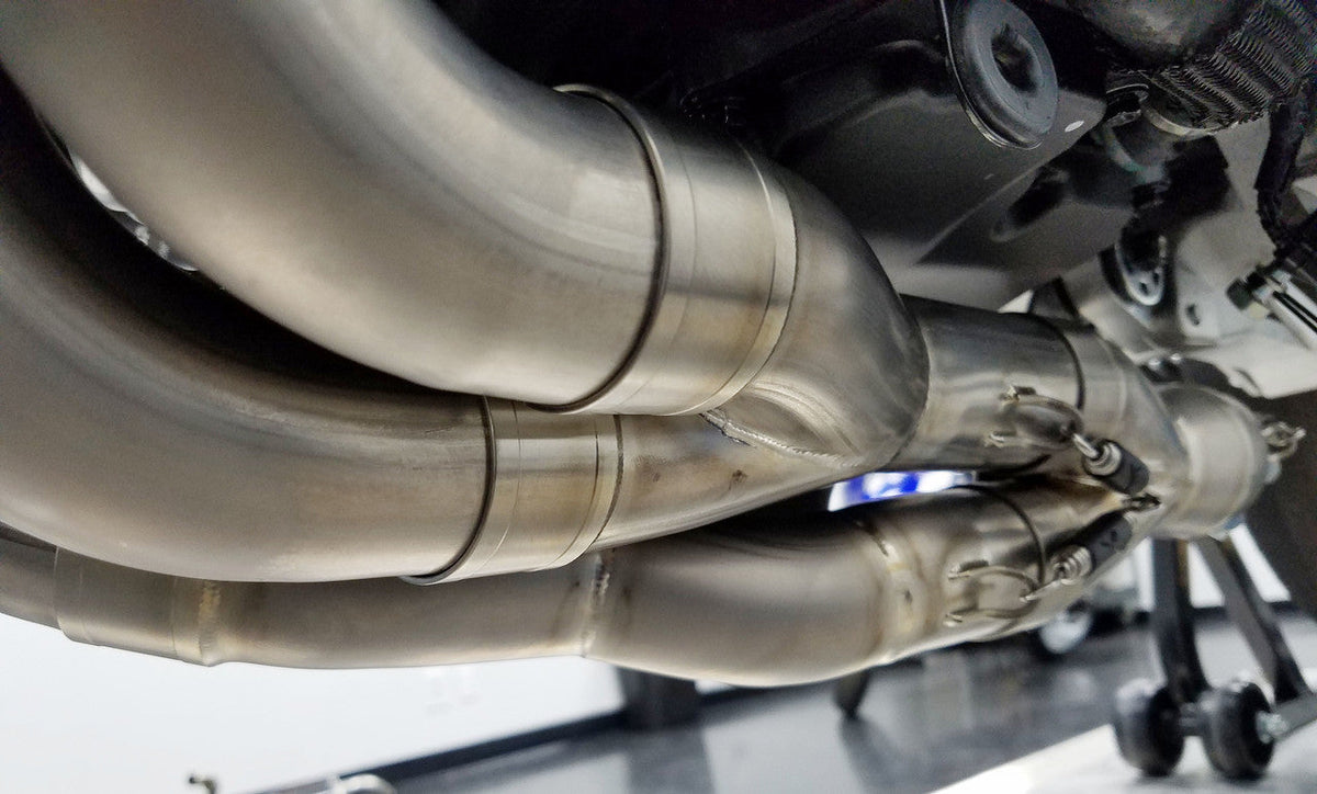Graves motorsports full titanium exhaust system - carbon silencer 200mm CBR1000RR 17-25 EXH-17CB1-FTC