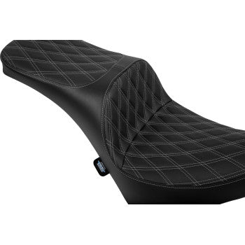 DRAG SPECIALTIES SEATS Freedom Seat - Vinyl - Double Diamond Silver Stitch - FL/FX '18-'25 0802-1688