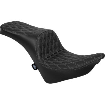 DRAG SPECIALTIES SEATS Freedom Seat - Vinyl - Double Diamond Silver Stitch - FL/FX '18-'25 0802-1688