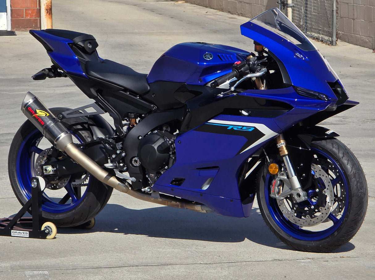 Graves Motorsports Yamaha R9 Titanium WORKS Exhaust - Carbon Silencer EXY-25R9-FTC