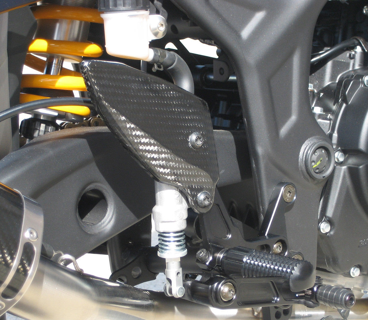 Graves adjustable rearsets R3 2015-2023 RSY-15R3-KAF