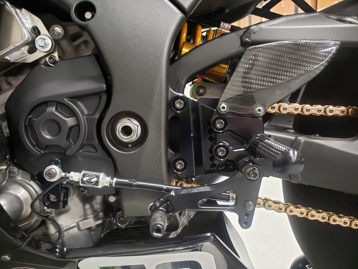 Graves Motorsports WORKS Kawasaki ZX-10R / ZX-10RR Adjustable Rearsets W-RSK-19ZX1-KAF