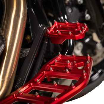 THRASHIN SUPPLY CO. Aggressor Floorboards - Red TSC-2219-2