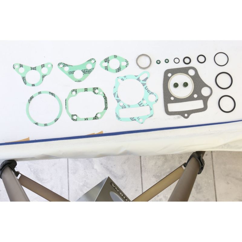 Athena 80-82 Honda C 70 Top End Gasket Kit P400210600007