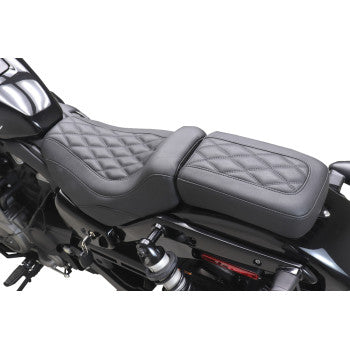MUSTANG Tripper™ Passenger Seat - Double Diamond - Black Stitching - Nightster '22-'25 83101