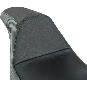 SLYFOX Slyfox Seat - Black Logo - Black Vinyl - Smooth - FXR '82-'00 SlyFox4681A