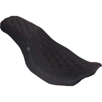 MUSTANG Seat Dbl Diam Squareback Drk Cherry Thread 88514DC