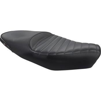 SARGENT World Sport™ Performance 2-Up Seat - Vintage Pleat - Scrambler '23-'25 WS-707-PL