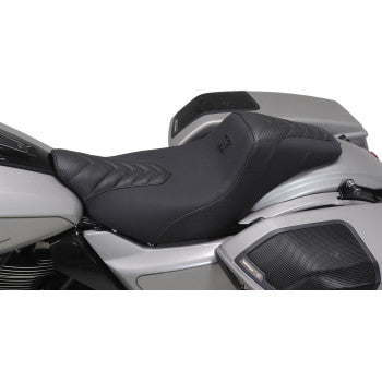 MUSTANG Kodlin Signature Series Squareback™ Seat - Black w/ Gunmetal Stitch - FLH/FLT '23-'24 76324GM