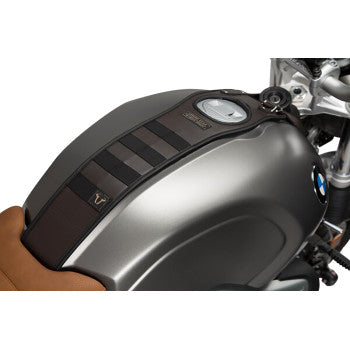 SW-MOTECH Legend Gear Tank Strap System - with LA1 Accessory Bag - BMW '14-'23 BC.TRS.07.512.50100