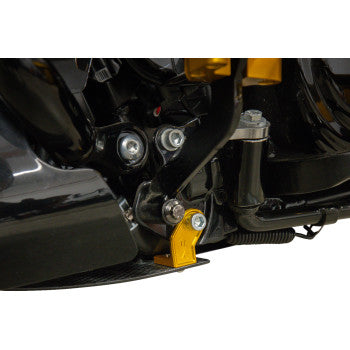THRASHIN SUPPLY CO. Skid Plate - Carbon Fiber/Gloss - With Gold Brackets - FLHX/FLTRX TSC-3034-5