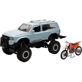 NEW RAY TOYS 1:18 Scale Toyota Land Cruiser With Dirt 37586