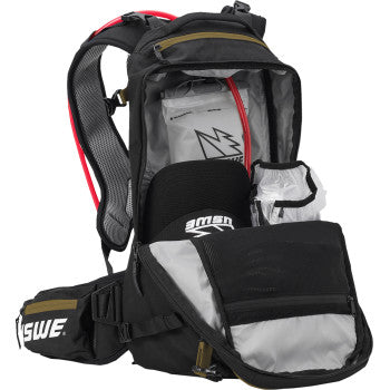 USWE Core Off-Road Daypack - 16L - Black/Bronze 216082050