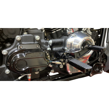 HAWG HALTERS Dominator Mid Controls - with Pegs - Black MCK-FC24AS-FK