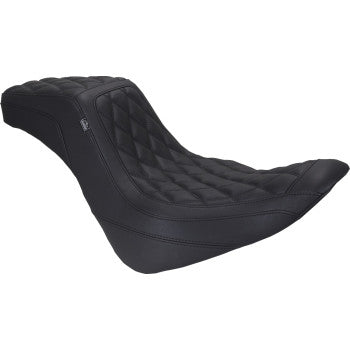 MUSTANG Seat Dbl Diam Squareback Blk Thread 78808