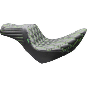 LE PERA Tailwhip Seat - Double Diamond - Green Stitch - FL/FX '18-'26  LYR-580DD-GN07