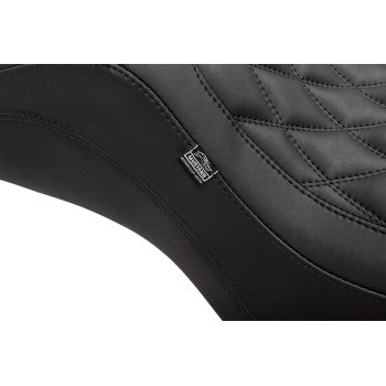 MUSTANG One Piece 2-Up Squareback Seat - Double Diamond - Smooth - FLH/FLT '23-'24 88416