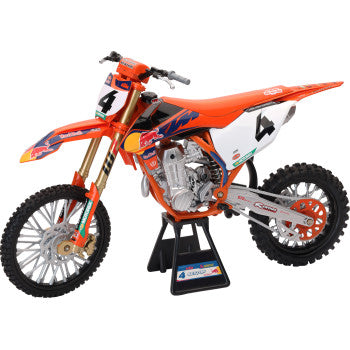 NEW RAY TOYS Red Bull KTM 450 SX-F - Chase Sexton #4 - 1:6 Scale 49743